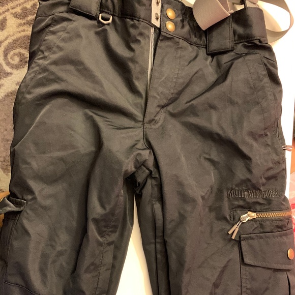 Millennium Three Ski/Snowboard Pants medium - Picture 1 of 5